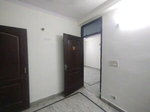Room in 2 BHK Builder Floor at Mahavir Enclave 1 – for Rent
