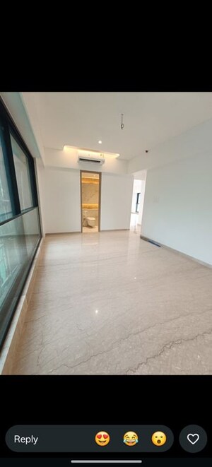 Room in 3 BHK Apartment at KK Elegance, Khar West – for Sale