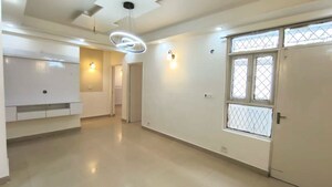Room in 2 BHK Apartment at Mahagun Mahagunpuram, Shastri Nagar – for Sale