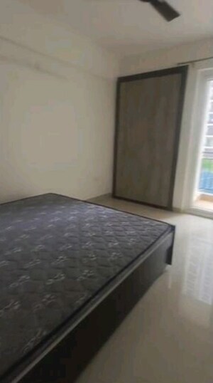 Bedroom in 3 BHK Apartment at Shalimar Oneworld Vista, Gomti Nagar – for Rent