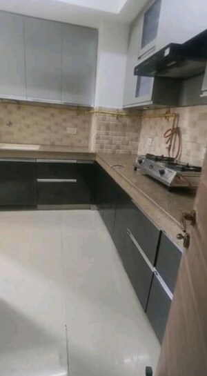 Kitchen in 3 BHK Apartment at Shalimar Oneworld Vista, Gomti Nagar – for Rent