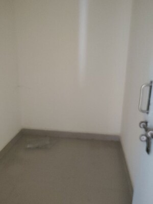 Room in 2 BHK Apartment at LDA Janeshwar Enclave, Jankipuram – for Rent