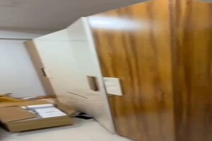 Room in 2 BHK Apartment at Gold Ghar Padmavati Towers, Santacruz East – for Sale