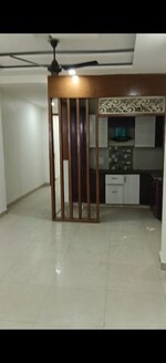 3 BHK 1100 Sq.Ft. Builder Floor in Vasundhara Sector 13
