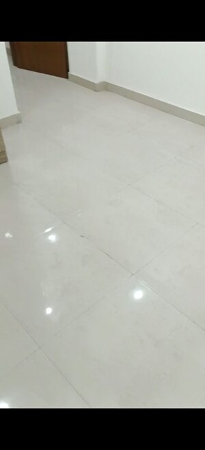 Room in 3 BHK Builder Floor at Vasundhara Sector 13 – for Sale