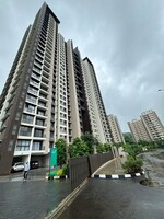 1 BHK +  438 Sq.Ft. Apartment in Godrej Golf Meadows