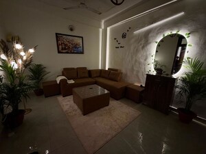 1 BHK Independent House For Rent in Saket