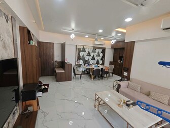 2 BHK +  1090 Sq.Ft. Apartment in Darsshan Ricco