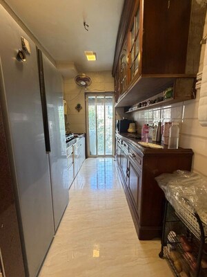 Building Lobby in 4 BHK Apartment at Sher E Punjab, Andheri East – for Rent