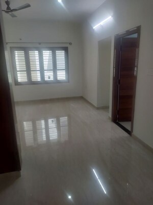 Room in 3 BHK Builder Floor at Rajaji Nagar – for Rent