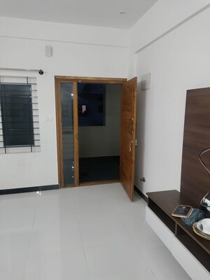 Furnished Amenities in 3 BHK Builder Floor at Rajaji Nagar – for Rent