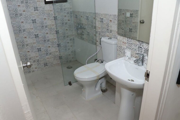 Bathroom, oxirich-sunskriti-2 2 Bedroom 1099 Sq.Ft. Apartment In Sector 33 Bhiwadi 10730288