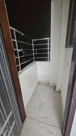 1 BHK Builder Floor For Sale in Saket