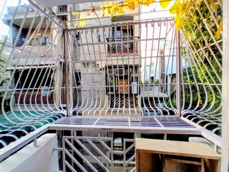 Other, sector 19 dwarka 3 Bedroom 1100 Sq.Ft. Apartment In Sector 19 Dwarka Delhi 10730260