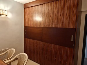 Furnished Amenities in 4 BHK Apartment at Embassy Habitat, Palace Road – for Rent