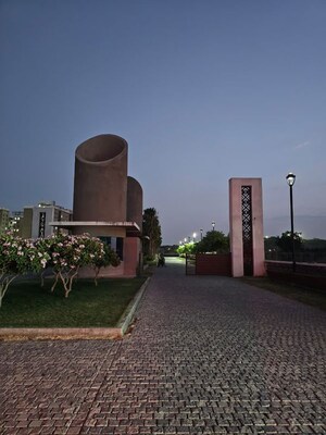  Plot – Exterior View View at Bada Bangarda - for Sale