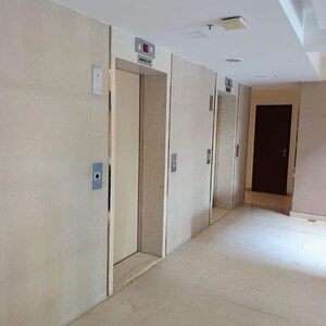 Room in 3.5 BHK Apartment at Conscient Heritage One, Sector 62 – for Rent