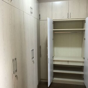 Bathroom in 3.5 BHK Apartment at Ireo Victory Valley, Sector 67 – for Rent