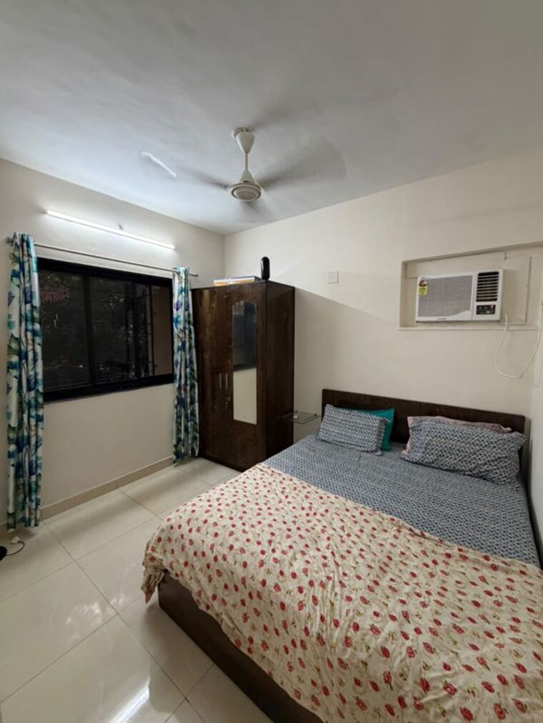 Bedroom, montana-chs 1 Bedroom 450 Sq.Ft. Apartment In Andheri West Mumbai 10730411