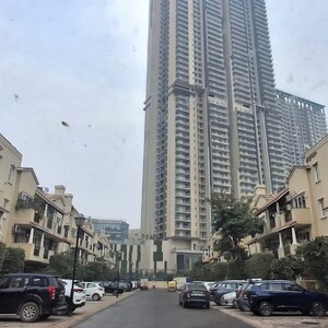 3.5 BHK Apartment – Exterior View View at Emaar MGF Emerald Hills, Sector 65 - for Rent