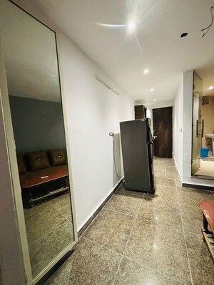 Bathroom in 1 BHK Apartment at DLF Pink Town House, Dlf City Phase 3 – for Rent