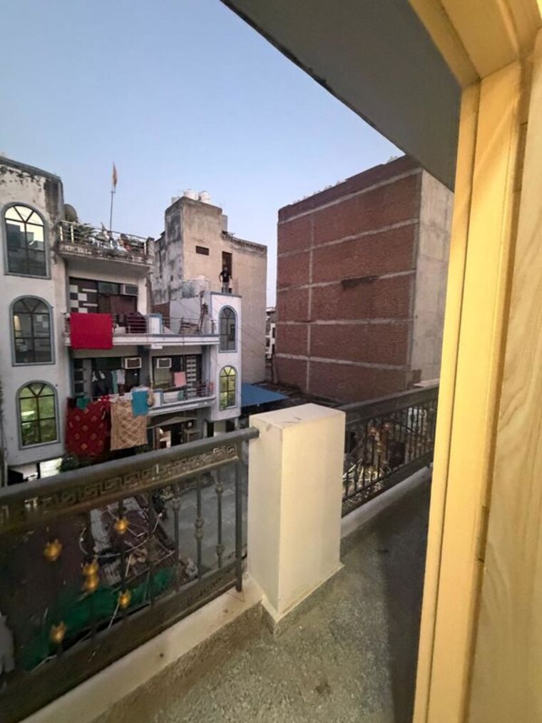 Balcony, chattarpur 2 Bedroom 900 Sq.Ft. Builder Floor In Chattarpur Delhi 10730432
