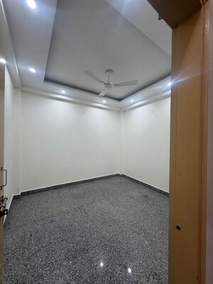 Room in 2 BHK Builder Floor at Chattarpur – for Rent