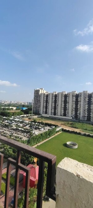 2 BHK Apartment For Sale in Signature Global The Roselia, Sector 95a