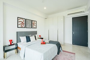 Bedroom in 5 BHK Apartment at Hiranandani Gardens, Powai – for Sale