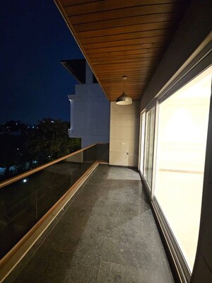 Kitchen in 1 BHK Builder Floor at Sector 14 – for Rent