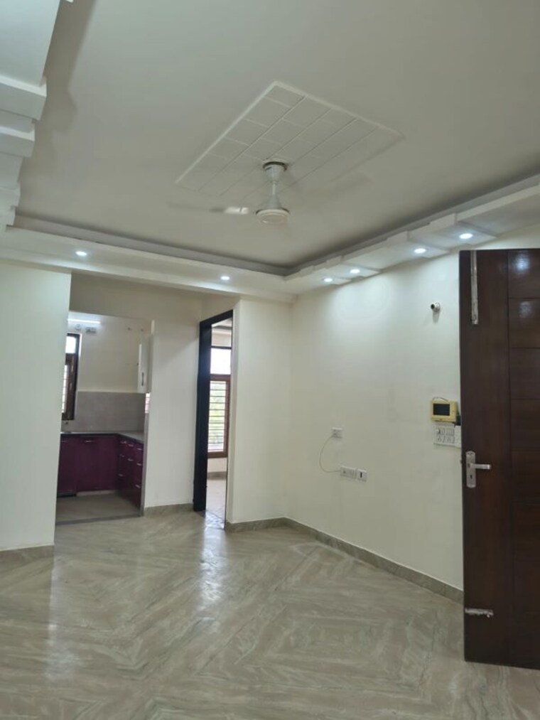 Room, sector 57 3 Bedroom 1800 Sq.Ft. Builder Floor In Sector 57 Gurgaon 10730471