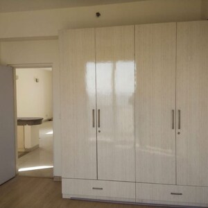 Bathroom in 2 BHK Apartment at Emaar The Palm Drive-The Premier Terraces, Sector 66 – for Rent