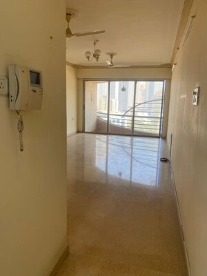 Room in 2 BHK Apartment at Marathon Nextzen Era, Lower Parel – for Sale