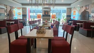Dining area in  Shop at Murthal – for Rent