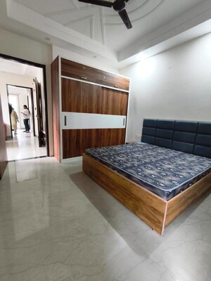 Bedroom in 3 BHK Builder Floor at Sector 14 – for Rent