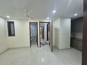 Room in 2 BHK Builder Floor at Chattarpur – for Rent