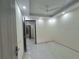 Room in 2 BHK Builder Floor at Chattarpur – for Rent