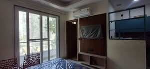 Bedroom in 1 RK Builder Floor at Ansal Sushant Lok I, Sector 43 – for Rent