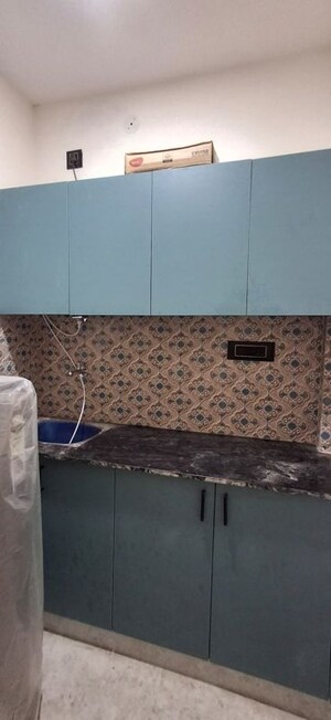 Bathroom in 1 RK Builder Floor at Ansal Sushant Lok I, Sector 43 – for Rent