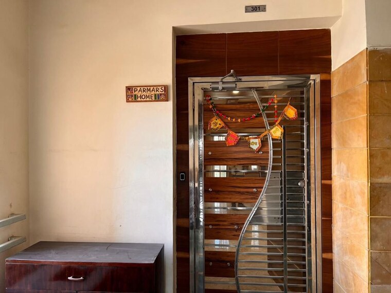 undefined, bptp-park-grandeura 3.5 Bedroom 2150 Sq.Ft. Apartment In Sector 82 Faridabad 10730552