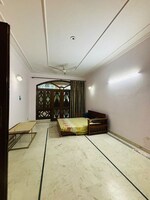 1.5 BHK +  2500 Sq.Ft. Independent House in DLF Phase II