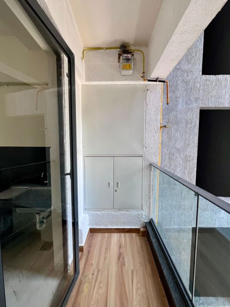 Bathroom, raymond-the-invictus-by-gs 4 Bedroom 1950 Sq.Ft. Apartment In Pokhran Road No One Thane 10730589