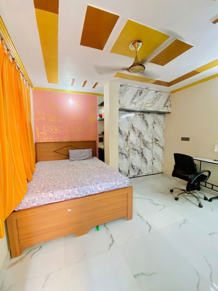 Room, sector 16b dwarka 1 Bedroom 500 Sq.Ft. Apartment In Sector 16b Dwarka Delhi 10724699