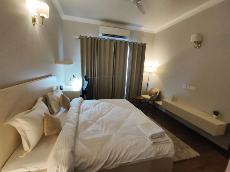 Bedroom, central-park-3-the-room Studio 1018 Sq.Ft. Apartment In Sohna Sector 33 Gurgaon 10730592
