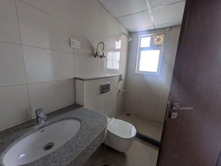 Bathroom, godrej-air-sector-85 2 Bedroom 1406 Sq.Ft. Apartment In Sector 85 Gurgaon 10730624