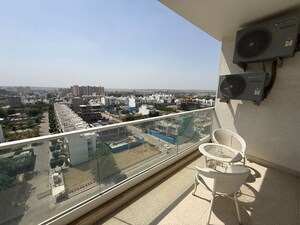 Team Area in Studio Apartment at Central Park 3 The Room, Sohna Sector 33 – for Rent