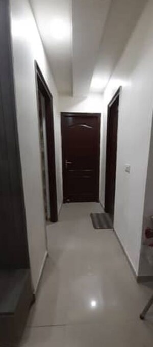 Building Lobby in 3 BHK Apartment at Gomti Nagar – for Rent