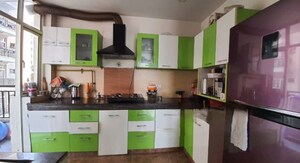 Kitchen in 3 BHK Apartment at Gomti Nagar – for Rent