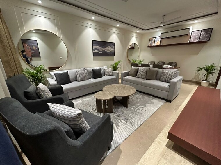 Team Area, safdarjung enclave 3 Bedroom 2200 Sq.Ft. Builder Floor In Safdarjung Enclave Delhi 10730661