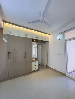2 BHK +Apartment For Rent in Landmark The Homes 81